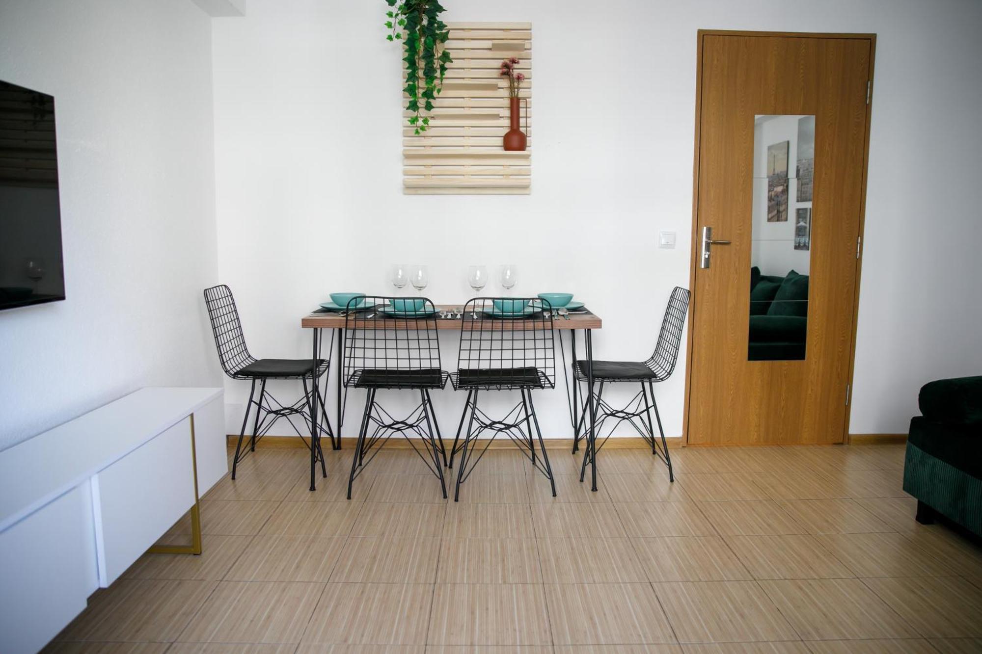 Appartement Color Corneliu Coposu No3