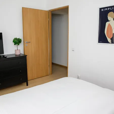 Color Apartments Corneliu Coposu No3 Bucarest Esterno foto